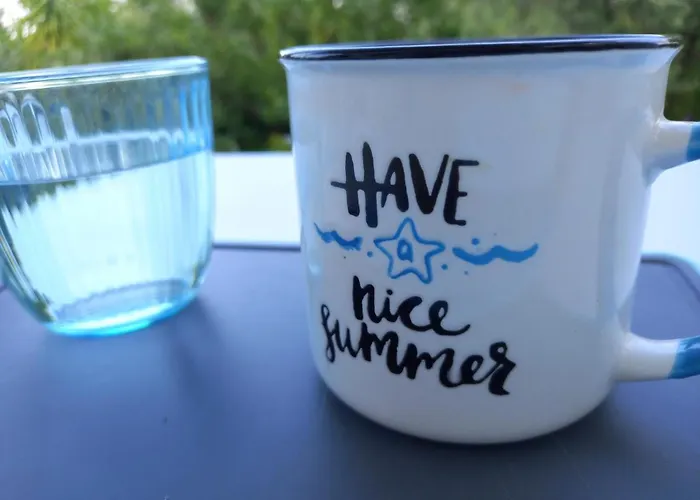 Luxury Loving Tolón